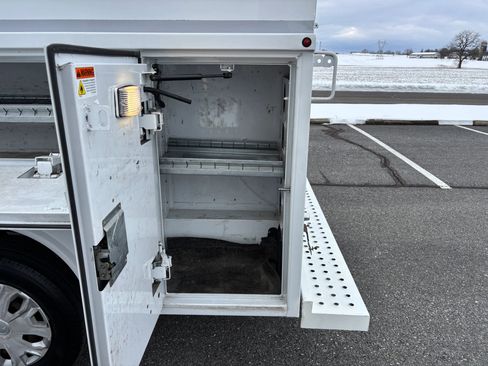 Used 2016 Ford Transit 250 138 w/ Interior Upgrade Package image 26