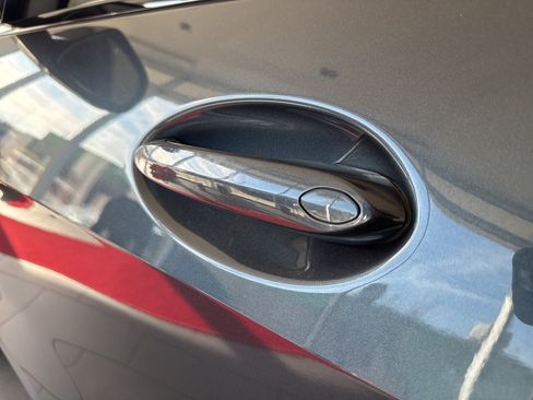 Used 2022 BMW X5 xDrive40i w/ M Sport Package image 13