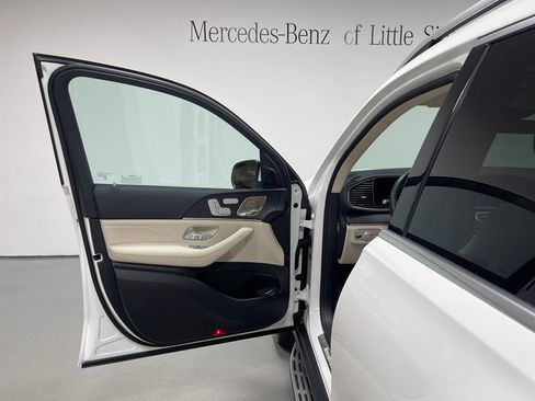 Used 2026 Mercedes-Benz GLS 450 4MATIC image 17