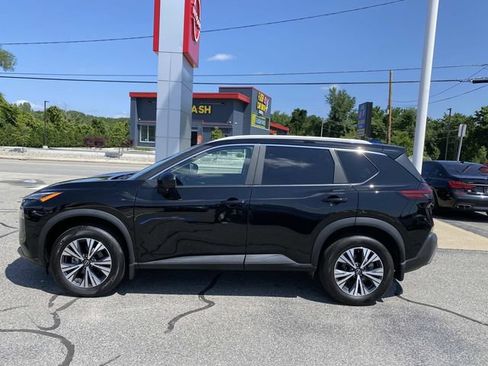 Used 2023 Nissan Rogue SV w/ SV Premium B Package AWD/4WD image 2