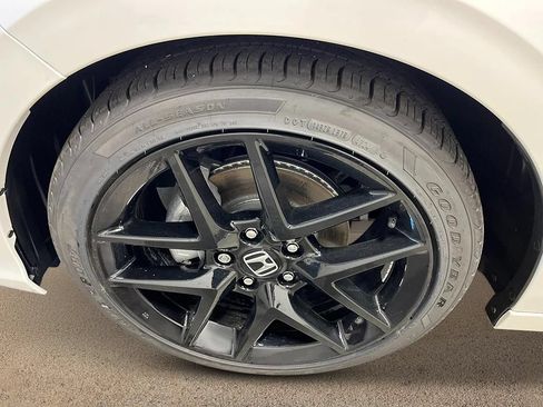 New 2026 Honda Civic Sport image 11