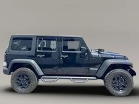Used 2012 Jeep Wrangler Unlimited Rubicon w/ Connectivity Group AWD/4WD image 5