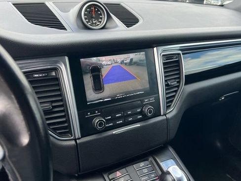 Used 2017 Porsche Macan S AWD/4WD image 24