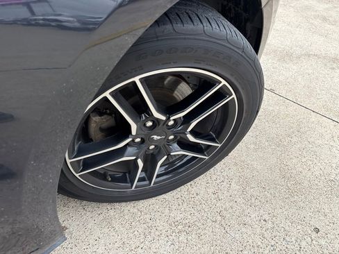 Used 2021 Ford Mustang Premium RWD image 13