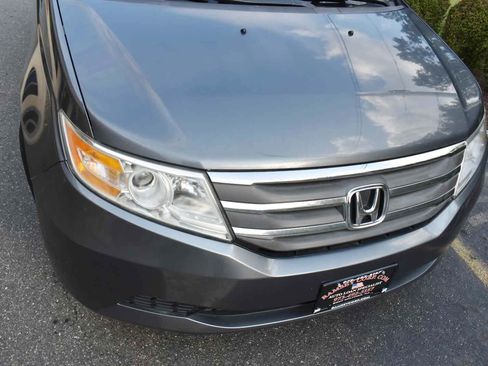 Used 2013 Honda Odyssey EX image 59