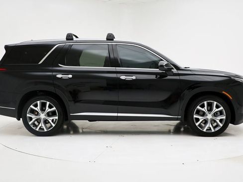 Used 2022 Hyundai Palisade SEL w/ Premium Package image 3