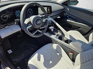 New 2026 Hyundai Elantra Limited video 3