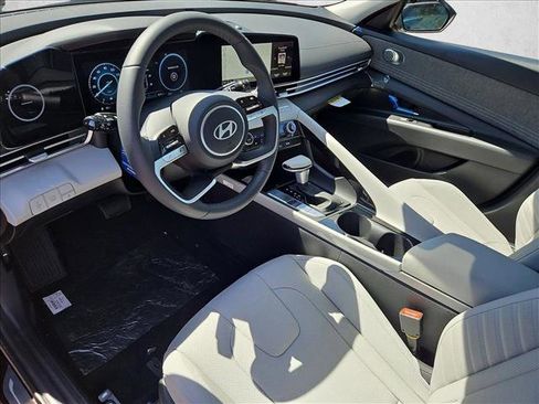 New 2026 Hyundai Elantra Limited image 3