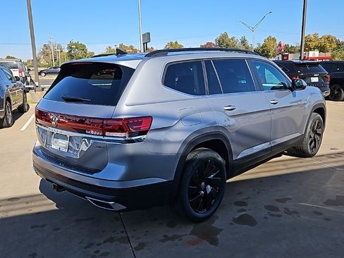 New 2026 Volkswagen Atlas SE image 5
