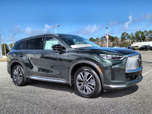 New 2026 INFINITI QX60 Luxe w/ Cargo Package FWD image 3