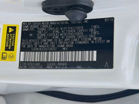 Used 2013 Toyota Highlander Limited FWD image 40