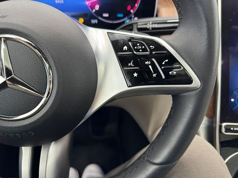 Used 2024 Mercedes-Benz GLC 300 GLC 300 image 23