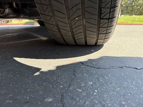 Used 2014 Hyundai Genesis 3.8 image 19