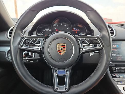 Used 2023 Porsche 718 Boxster RWD image 30