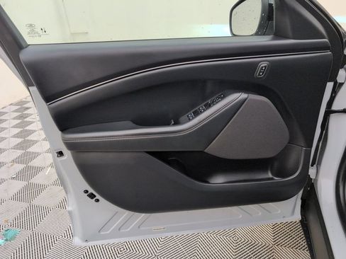 Used 2023 Ford Mustang Mach-E Select RWD image 32