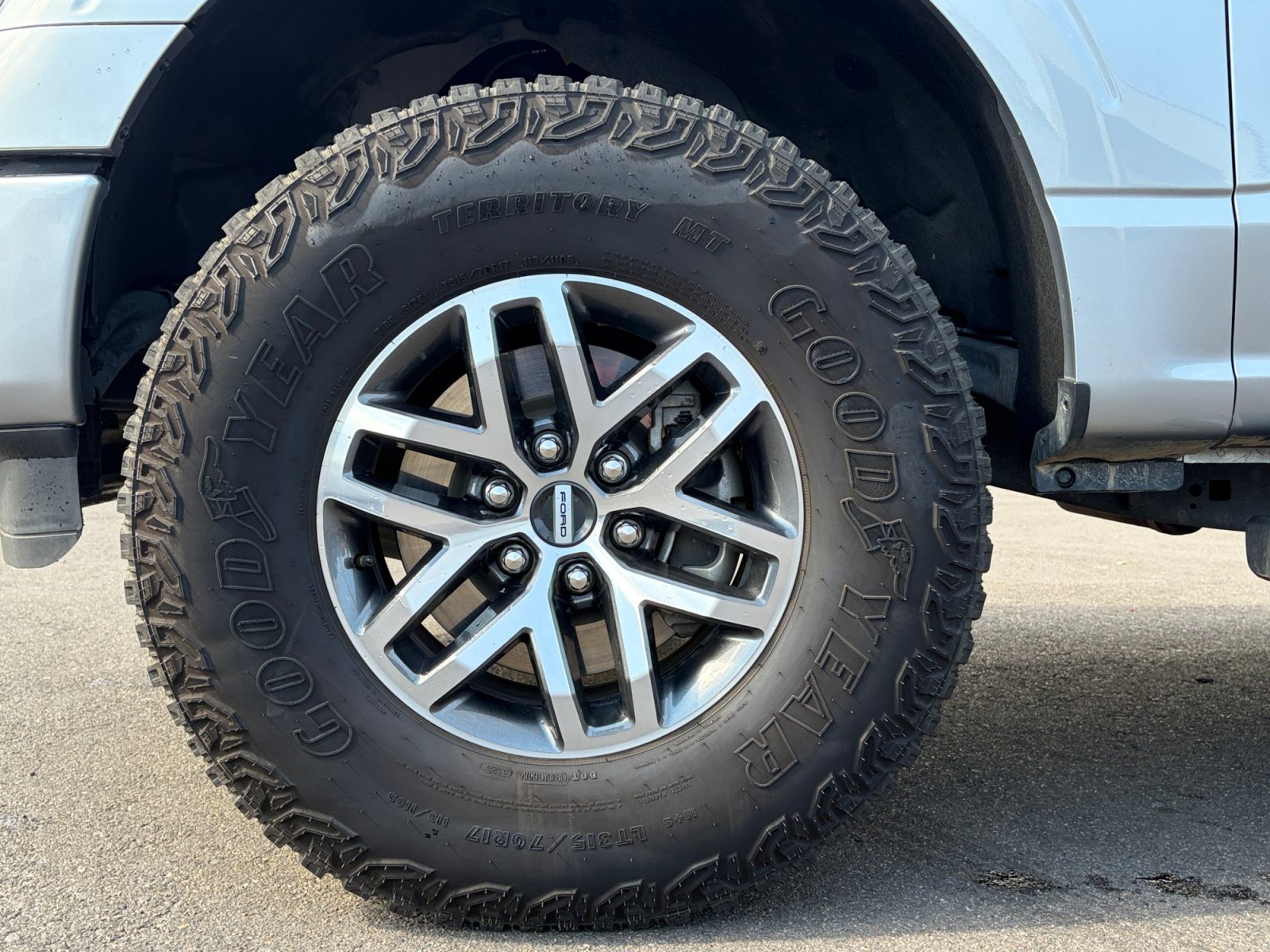 Used 2024 Ford F150 STX AWD/4WD image 11