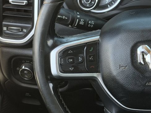 Used 2019 RAM 1500 Big Horn AWD/4WD image 17
