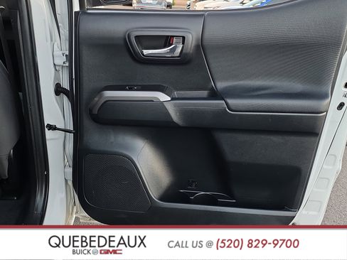 Used 2016 Toyota Tacoma TRD Off-Road w/ Towing Package image 23