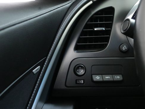 Used 2016 Chevrolet Corvette Z51 2LT w/ 2LT Preferred Equipment Group image 15