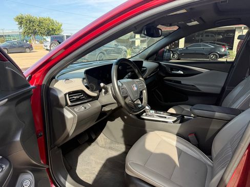 Used 2024 Buick Envista Avenir FWD image 14