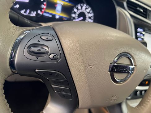 Used 2017 Nissan Murano Platinum w/ Platinum Technology Package image 19