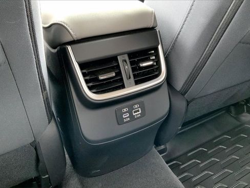 Certified 2025 Subaru Outback Premium image 10