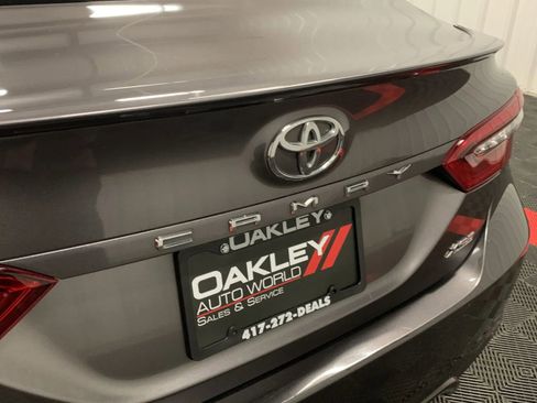 Used 2022 Toyota Camry XSE w/ Navigation Package image 15
