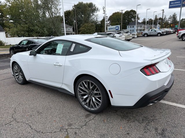New 2025 Ford Mustang Premium RWD image 5