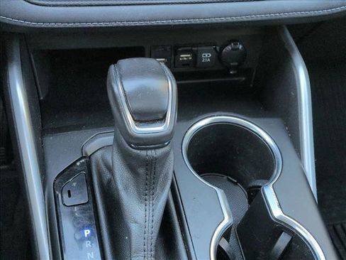 Used 2021 Toyota Highlander XSE image 11