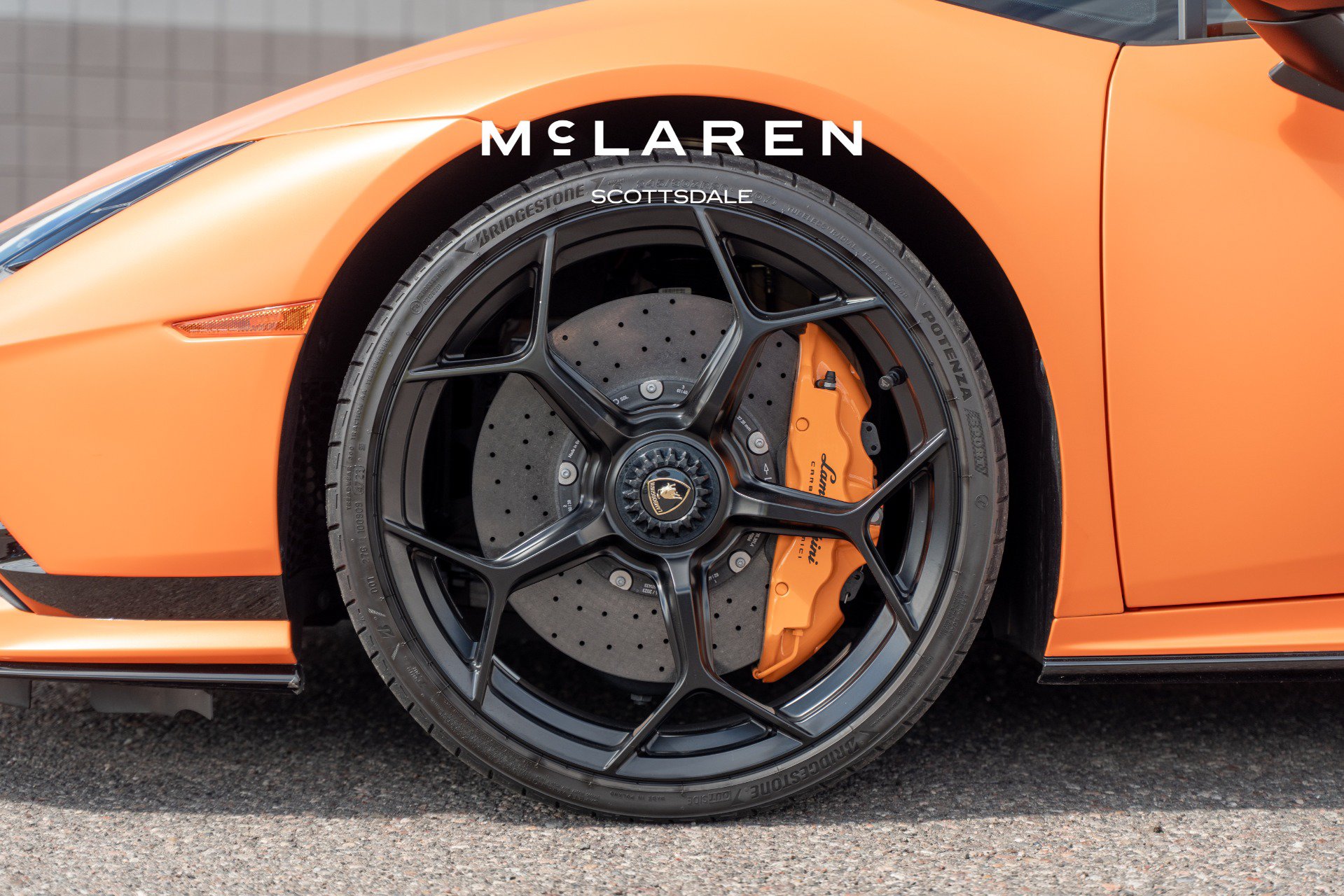 Used 2024 Lamborghini Huracan Tecnica RWD image 37
