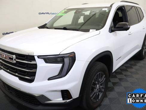 Used 2025 GMC Acadia Elevation AWD/4WD image 12