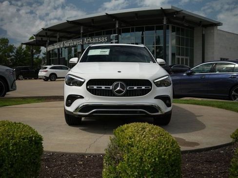 Certified 2026 Mercedes-Benz GLA 250 4MATIC image 2