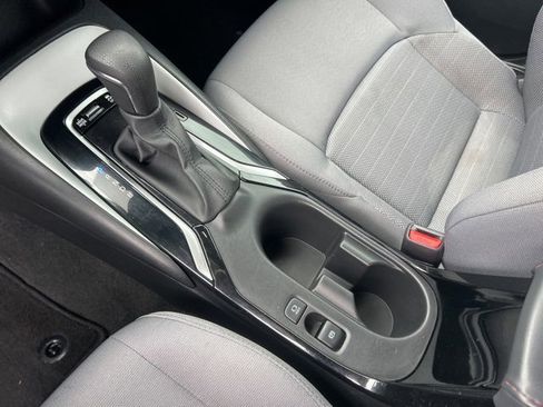 Used 2024 Toyota Corolla SE image 25
