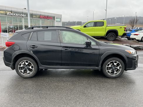 Used 2019 Subaru Crosstrek 2.0i Premium w/ Popular Package #2 image 2