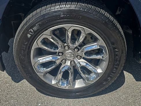 Used 2022 RAM 1500 Laramie w/ Sport Appearance Package AWD/4WD image 13