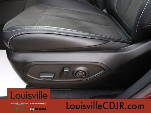 New 2026 Jeep Grand Cherokee L 4WD image 26