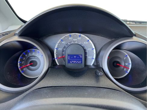 Used 2011 Honda Fit image 14