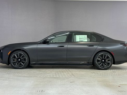 New 2026 BMW i7 eDrive50 w/ M Sport Package image 2
