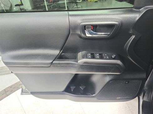 Used 2021 Toyota Tacoma TRD Pro image 35