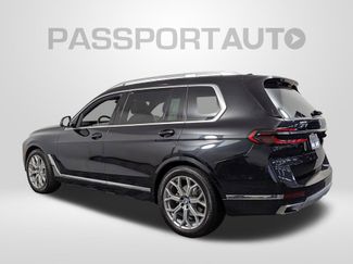 Used 2025 BMW X7 xDrive40i w/ Premium Package video 3