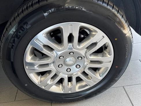 Used 2012 Ford Expedition EL Limited RWD image 22