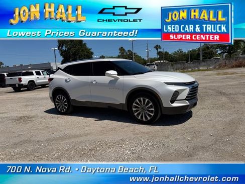 Used 2023 Chevrolet Blazer Premier w/ Driver Confidence II Package image 17