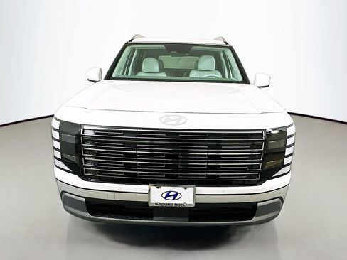 New 2026 Hyundai Palisade FWD Hybrid image 2