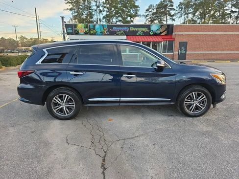Used 2020 INFINITI QX60 Luxe w/ Essential Package image 5