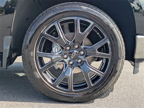 Used 2024 Chevrolet Silverado 1500 LTZ w/ LTZ Convenience Package II image 12