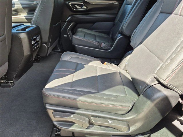 Used 2024 Chevrolet Suburban RST w/ Luxury Package AWD/4WD image 19