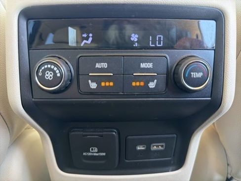 Used 2021 GMC Acadia Denali w/ Denali Ultimate Package image 20