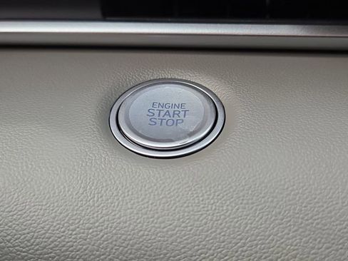 New 2026 Hyundai Elantra Hybrid FWD image 10