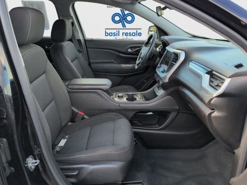 Used 2023 GMC Acadia SLE image 22