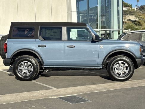 New 2025 Ford Bronco Big Bend image 2